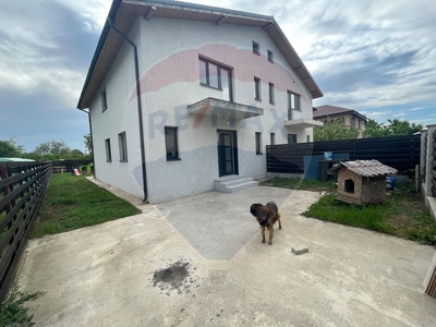 Casavila 4 camere inchiriere in Bucuresti Ilfov, Domnesti