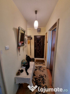 COD E11742 - Apartament 2 camere decomandat Obregia- Covasna