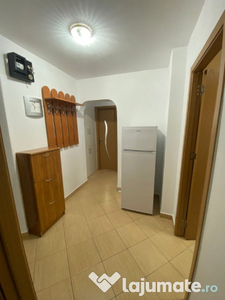 Închiriere apartament 2 camere bd. Chișinău