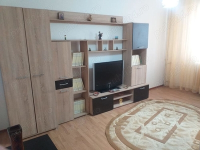 Ofer spre închiriere apartament 2 cam sec 4 București 320 euro