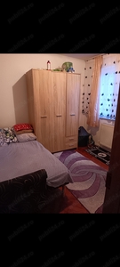 vand apartament cu 3 camere