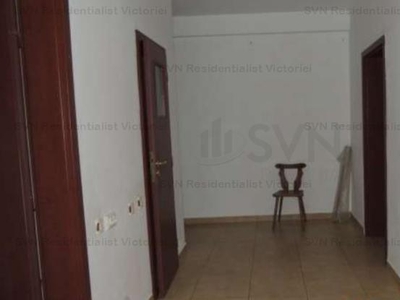 Vanzare apartament 4 camere, Central, Bragadiru