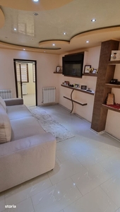 Apartament 2 camere decomandat zona Sat Vacanta