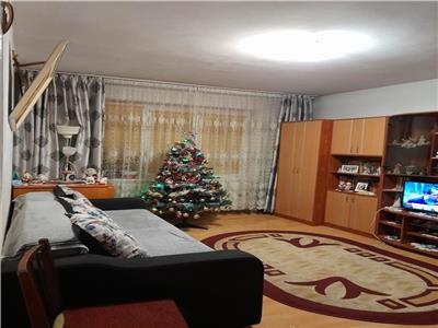 Vanzare Apartament 3 camere, zona Militari,Gorjului