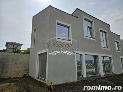 Duplex cu panorama pe strada Toamnei