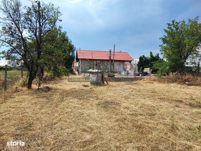 Teren cu Construcție Parțială în Matca, Strada Ionel Teodoreanu