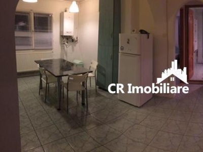 Apartament 2 camere UNIRII cu centrala proprie