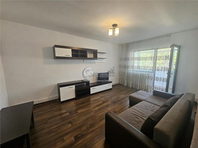 Apartament 3 camere Dacia - 399 euro