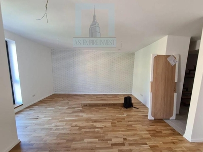 Apartament 4 camere pe doua nivele - zona Brașovul Vechi