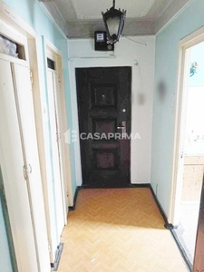 Apartament cu 3 camere, 69mp, etaj intermediar