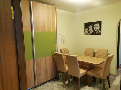 Apartament cu 3 camere de inchiriat in Cornisa, linga UMF