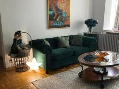 Apartament cu 4 camere Aparatorii Patriei, Berceni