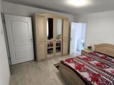 Pacurari apartament 42 mp, 2 camere, semidecomandat, de vanzare, ALPHA BANK, Cod 155784