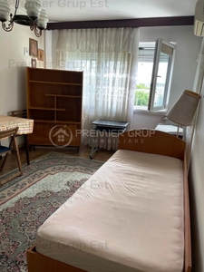 Se acceptă studenți! Apartament 3 camere, Podu Ros