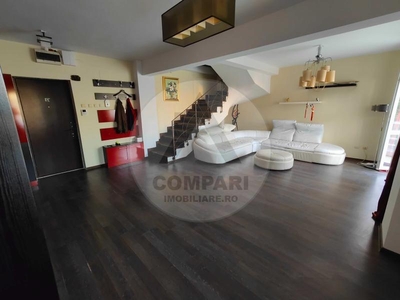 Vand apartament 3 camere Centrul Vechi