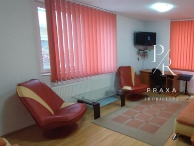 Apartament 1 camera, 40 mp utili, mobilat, etaj 2, parcare inclusa, zona Eroilor