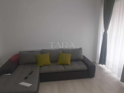 Apartament 1 camera, mobilat, zona Petrom