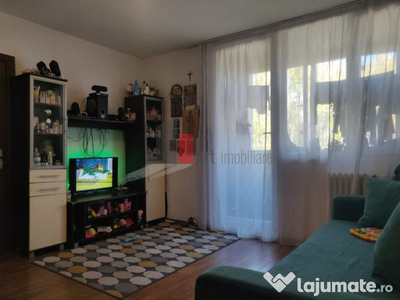 Apartament 2 cam.