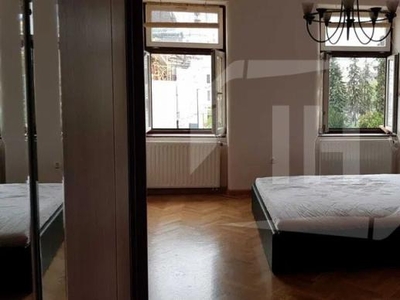 Apartament 2 camere, CLADIRE ISTORICA, AC, PIATA UNIRII