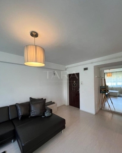 Apartament 2 camere de vanzare in Floresti, zona Panemar