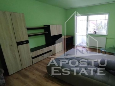 Apartament 2 camere, decomandat, situat in zona Complexul Studentesc.