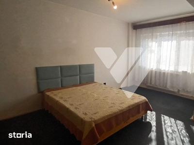 Proprietar vand apartament 4 camere Exercitiu, etaj 3/4