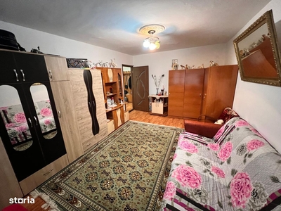 Apartament 2 camere ,etaj 3, Rusidava, Dragasani, Valcea