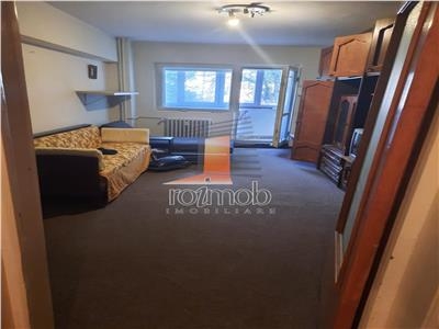 Apartament 2 camere, etajul 1/8, bloc reabilitat, zona Mosilor