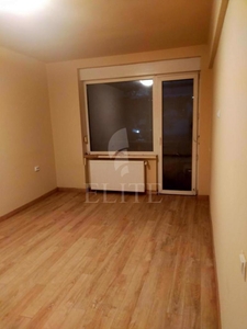 Apartament 2 camere in zona SEMICENTRALA