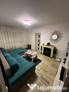 Apartament 2 Camere, Parter Înalt, zona Rogerius