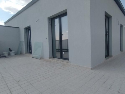 Apartament 2 camere, Zona Torontalului - Etaj retras, Terasa de 30 mp