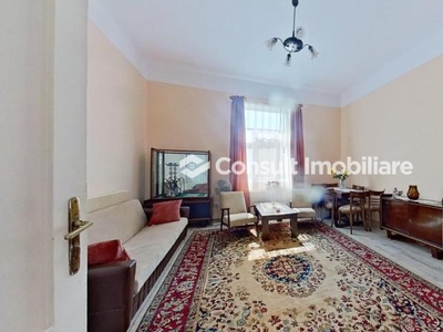 Apartament 4 camere | Centru