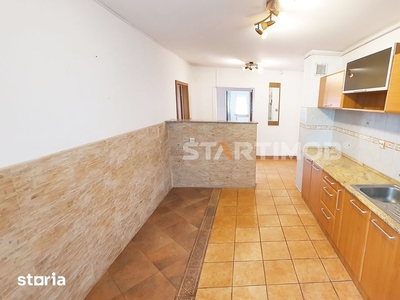 Apartament 3 camere cu boxa si parcare