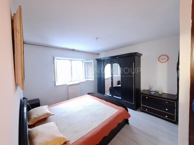 Apartament 3 camere de inchiriat in Racadau