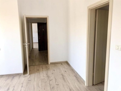 Apartament 3 camere de vanzare zona LUNEI- ID V14