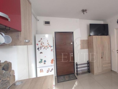 Apartament 3 camere in zona MC DONALDS