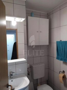 Apartament 3 camere in zona MUNCITORILOR