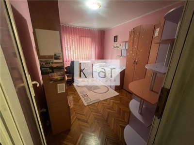 Apartament 3 camere zona Grigore Alexandrescu