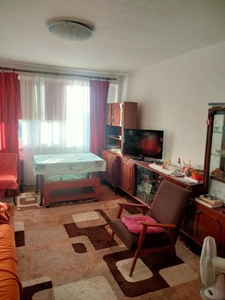 Apartament 3 camere zona Vlahuta