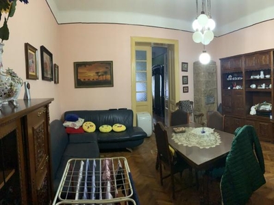 Apartament 4 camere de vanzare, zona Balcescu - V1590