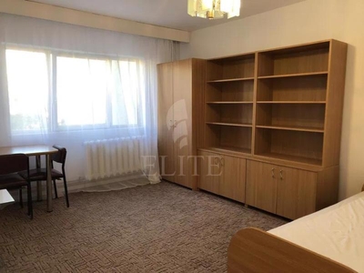 Apartament 4 camere in zona Gorunului