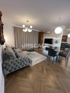 Apartament celtral de Lux cu Parcare Subterana