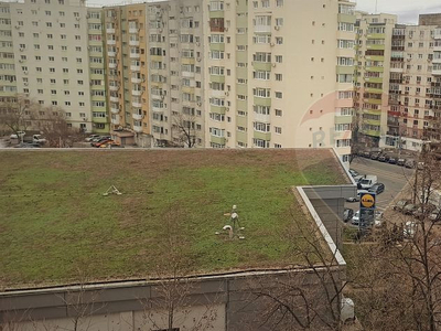 Apartament cu 2 camere de vânzare în zona Baicului