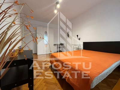 Apartament cu 2 camere, zona Girocului