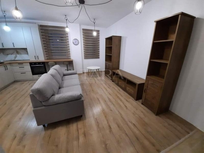 Apartament cu 2 camere, zona Terra, Floresti