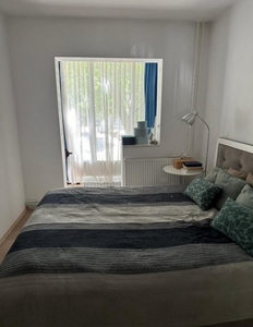 Apartament cu 3 camere, de vanzare zona Telegrafului