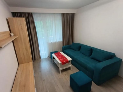 Apartament cu 3 camere, Strada Fantanele