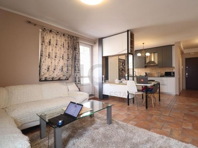 Apartament cu 4 camere de inchiriat, confort sporit!