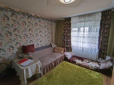 Apartament cu o camera de vanzare, la parter - zona Solventu