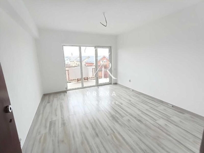 Apartament de 3 camere, 61 mp, finisat, zona strazii Prof Ioan Rus